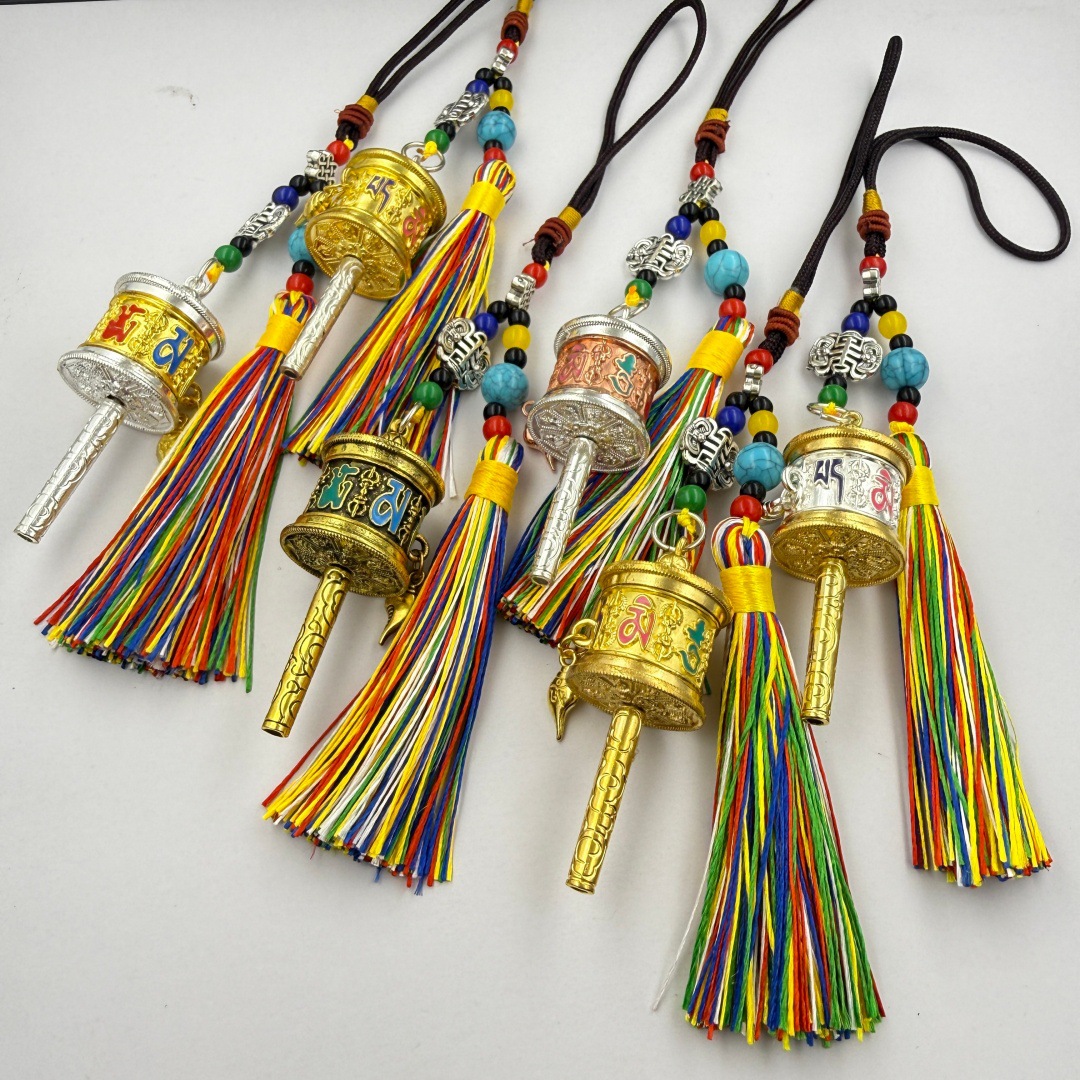Retro ethnic pendant with tassels from Yunnan province
