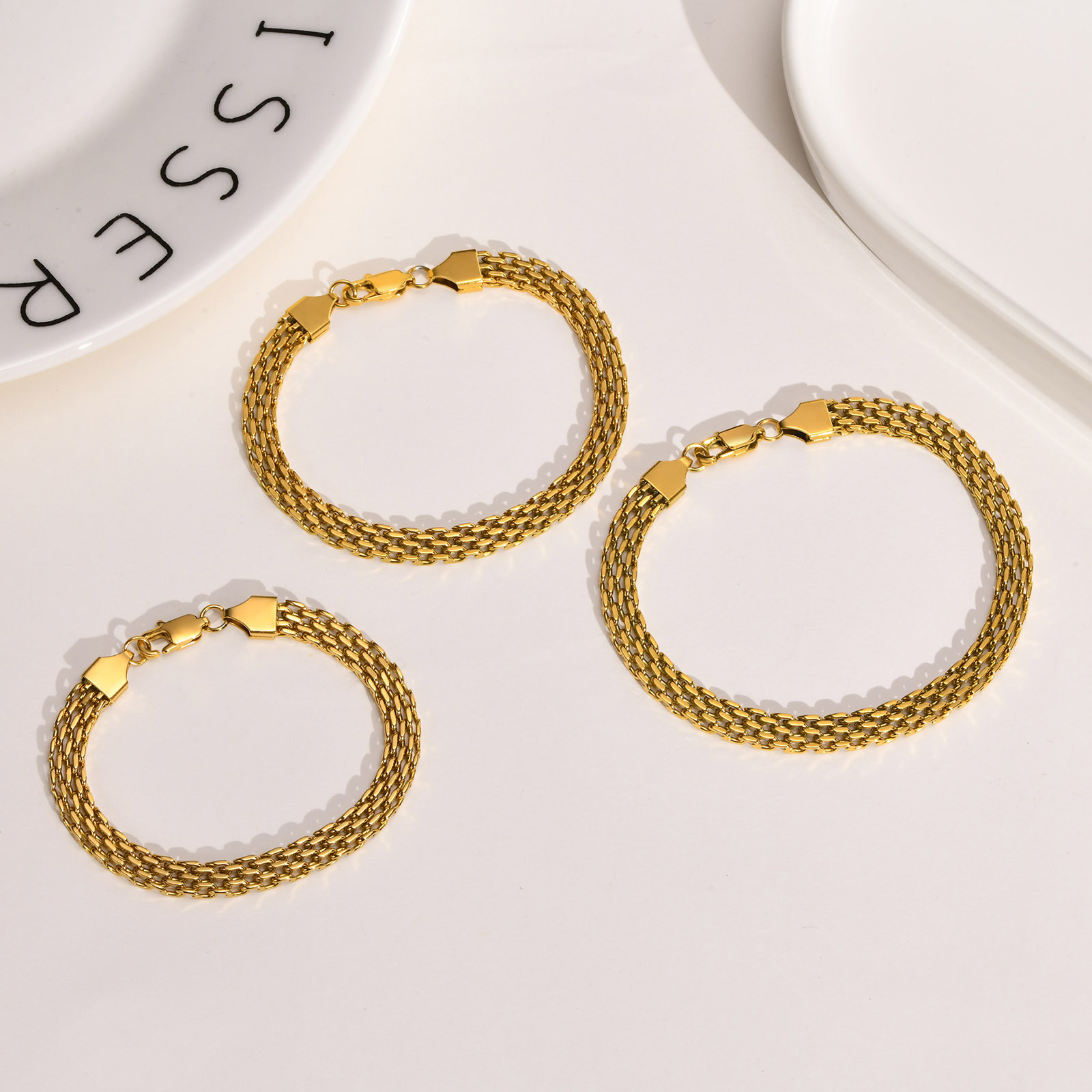 Bracelets Classification 201 Stainless Steel Chain Material PVD Coated Gold Plated Geometric Solid Color 304 Stainless Steel Simple Style Waterproof Non Tarnish 201 Stainless Steel Bracelets