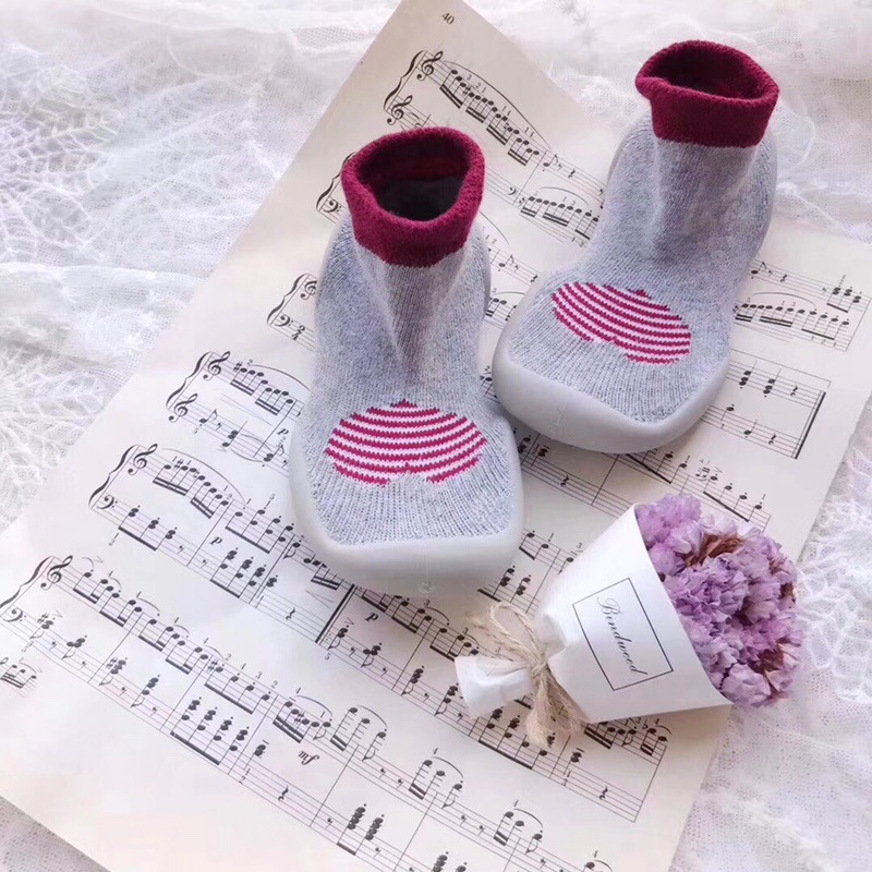 회색 바닥 사랑