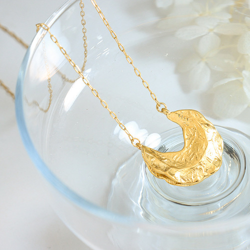 European and American irregular hammered texture necklace, unisex style, ear clip, titanium steel plated with 18K gold, personalized jewelry set