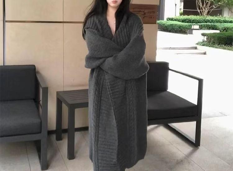 大翻领灰色斗篷大衣女秋冬新款设计感慵懒风长款披肩毛衣开衫外套|undefined