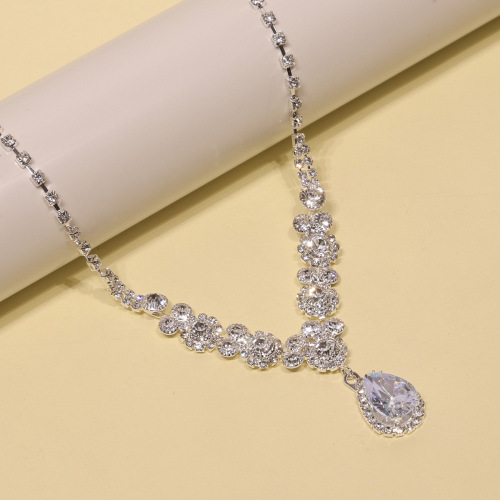 Cross-border hot selling bridal wedding jewelry set two-piece set dazzling rhinestone zircon angel teardrop necklace earrings