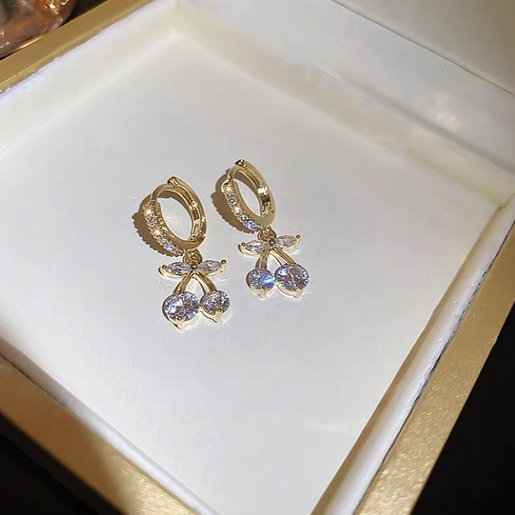 S925銀針櫻桃耳扣2022年網紅設計感耳釘新款耳環氣質輕奢耳飾批發