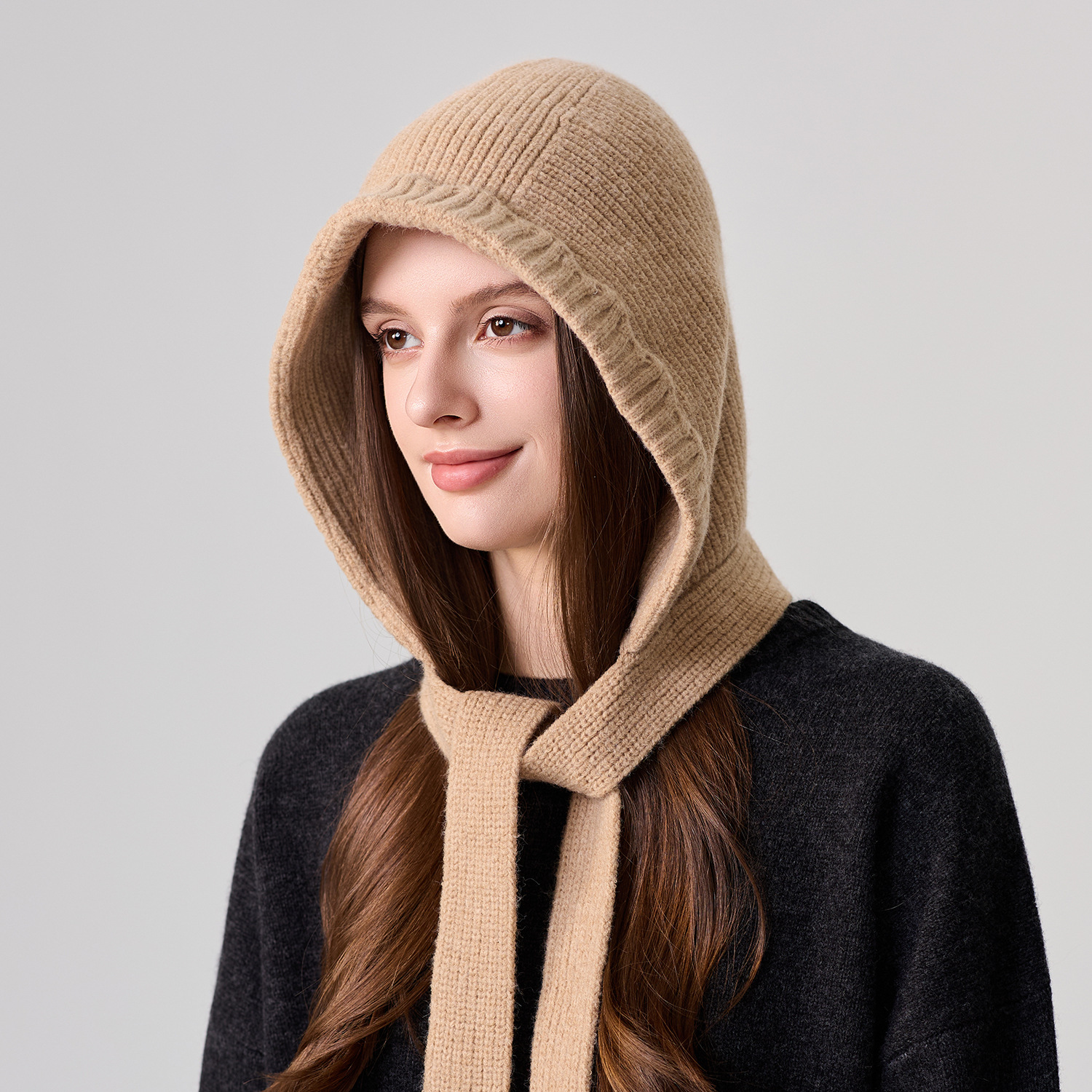 Autumn and winter rabbit fur knitted hooded scarf with ties, a unique design that combines a hat and scarf, soft and skin-friendly, providing warmth for the head and neck