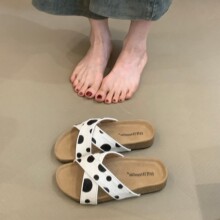 ���3.5����С�����nϵ�͹Ų��c�Rë����¶ֺ�ٴ�ɳ����߅һ����