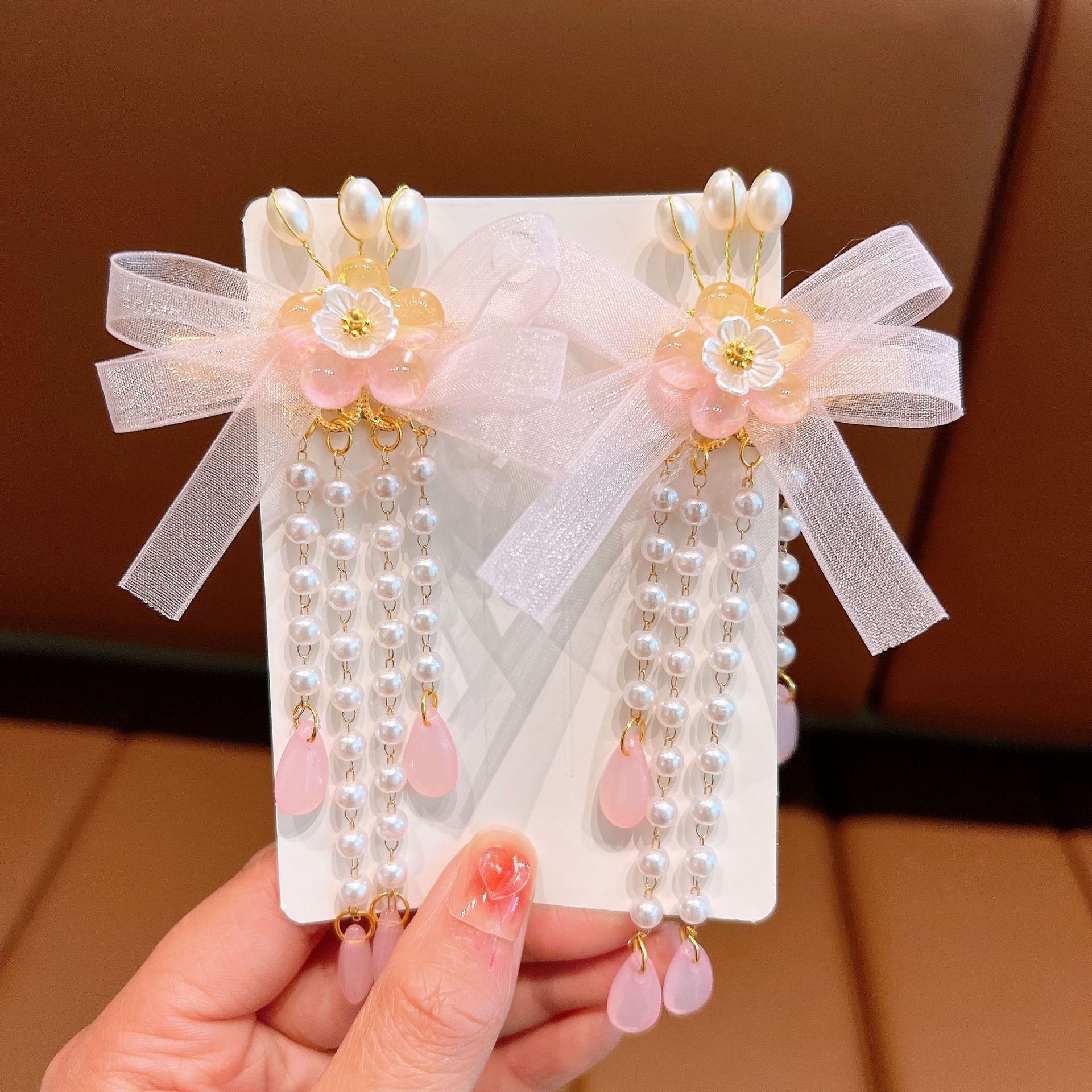 Ethnic Style Flower Bow Knot Cloth Beaded Hair Clip display picture 5