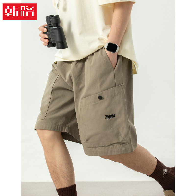 Large Pocket Cargo Shorts, Summer Style, Letter Embroidery Design, Japanese Retro Outdoor Loose Casual Five-Point Shorts Large Pocket Cargo Shorts, Summer Style, Letter Embroidery Design, Japanese Retro Outdoor Loose Casual Five-Point Shorts