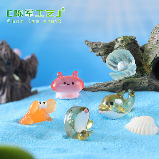 Micro landscape ornaments cute marine animal squid killer whale jellyfish hermit crab marine animal resin accessories