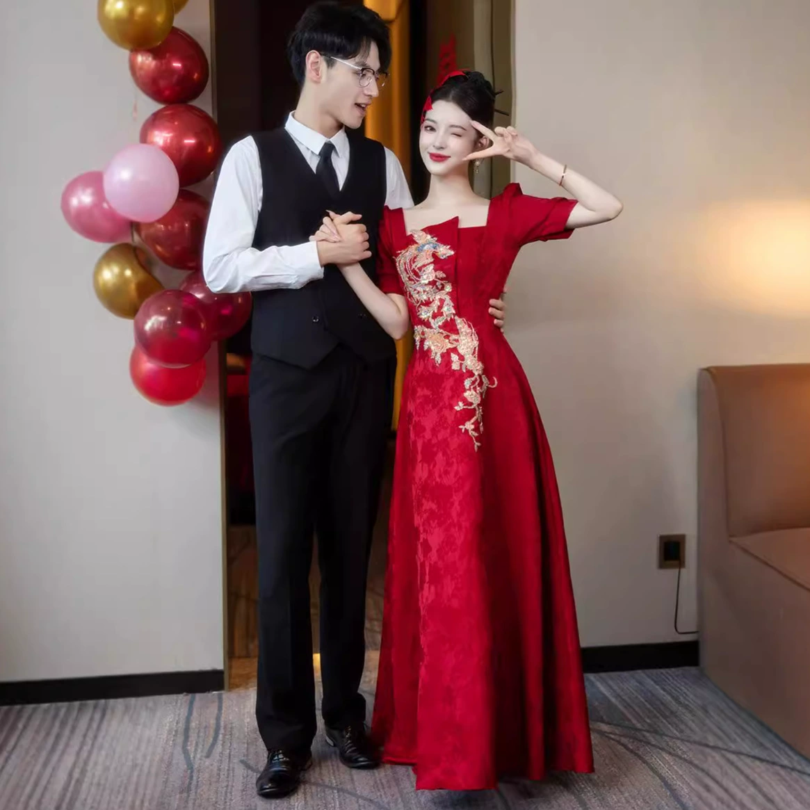 Burgundy long evening dress for bride, Chinese style