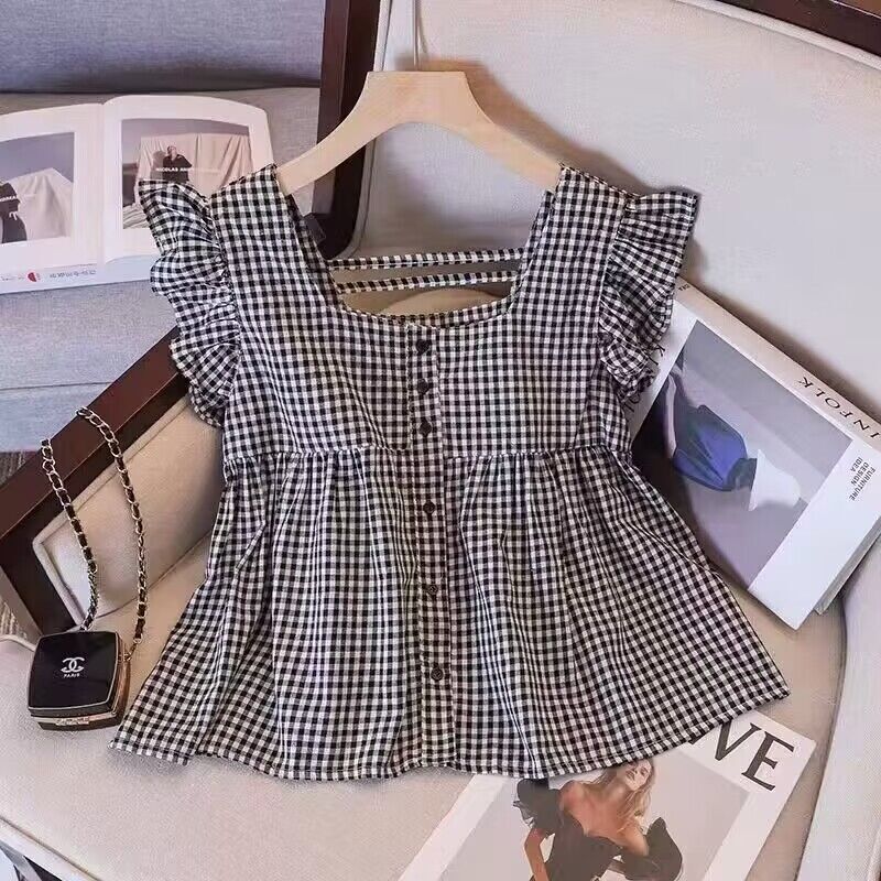 Cute Girl's Summer Top with Small Flutter Sleeves, Square Neck, Loose Fit, Versatile, Backless, Petite Doll Shirt, Red Plaid Xiangyun Silk Cute Girl's Summer Top with Small Flutter Sleeves, Square Neck, Loose Fit, Versatile, Backless, Petite Doll Shirt, Red Plaid Xiangyun Silk