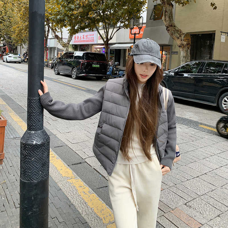 Knitted Cotton-Padded Short Jacket, New Winter Style for Young and Middle-Aged Women, Petite Size, Stand-Up Collar, Patchwork Cotton Coat Knitted Cotton-Padded Short Jacket, New Winter Style for Young and Middle-Aged Women, Petite Size, Stand-Up Collar, Patchwork Cotton Coat