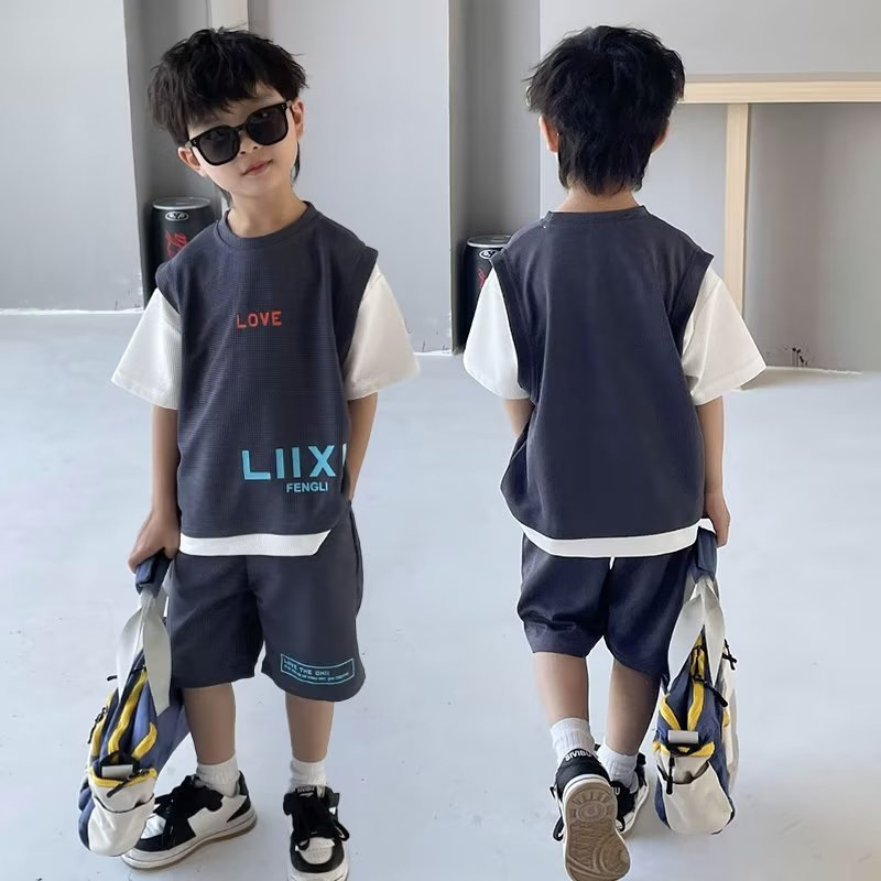 Traje de ropa de verano para niños 2024 nueva ropa para niños mediana y grande verano Internet celebridad deportes de moda Traje de dos piezas de manga corta para niños
