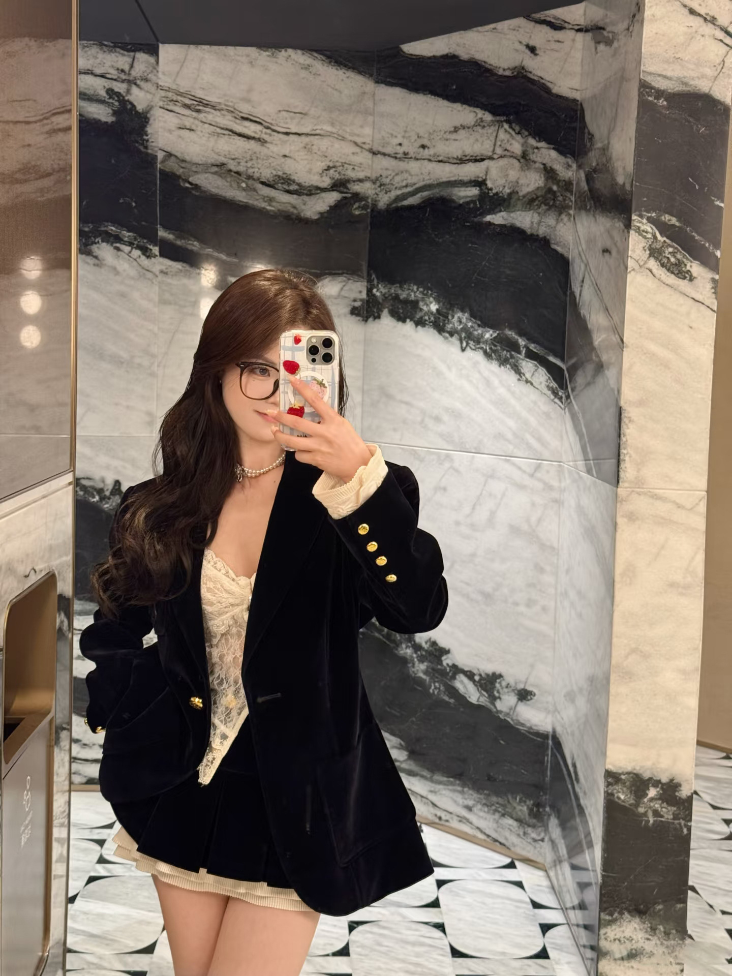 Lajia's 2026 Model In Navy Blue, Old Money Style, Silhouette-enhancing, Waist-cinching, Slimming Velvet Blazer With A_ecoleips.com