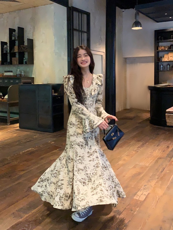 pusumede 法式碎花连衣裙女荷叶边设计感收腰气质鱼尾裙长款裙子|undefined