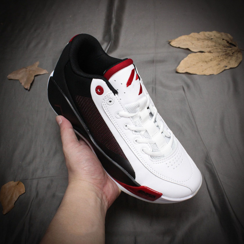 Pure Original Luka 77 Pf Doncic Practical Non-Slip Shock-Absorbing Air Cushion Basketball Shoes Comfortable Fashionable Casual Sports Shoes