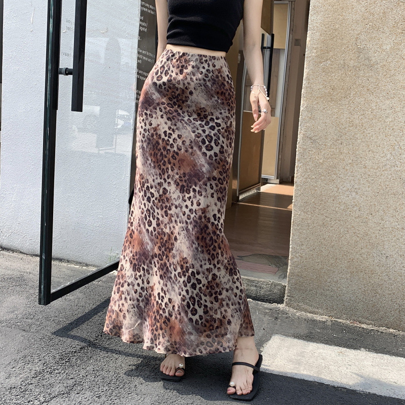 Gold Silk Chiffon, Elegant and Slimming, Versatile for Spring and Summer, Leopard Print Skirt That Attracts Attention, Slim Fit Fishtail Skirt Gold Silk Chiffon, Elegant and Slimming, Versatile for Spring and Summer, Leopard Print Skirt That Attracts Attention, Slim Fit Fishtail Skirt