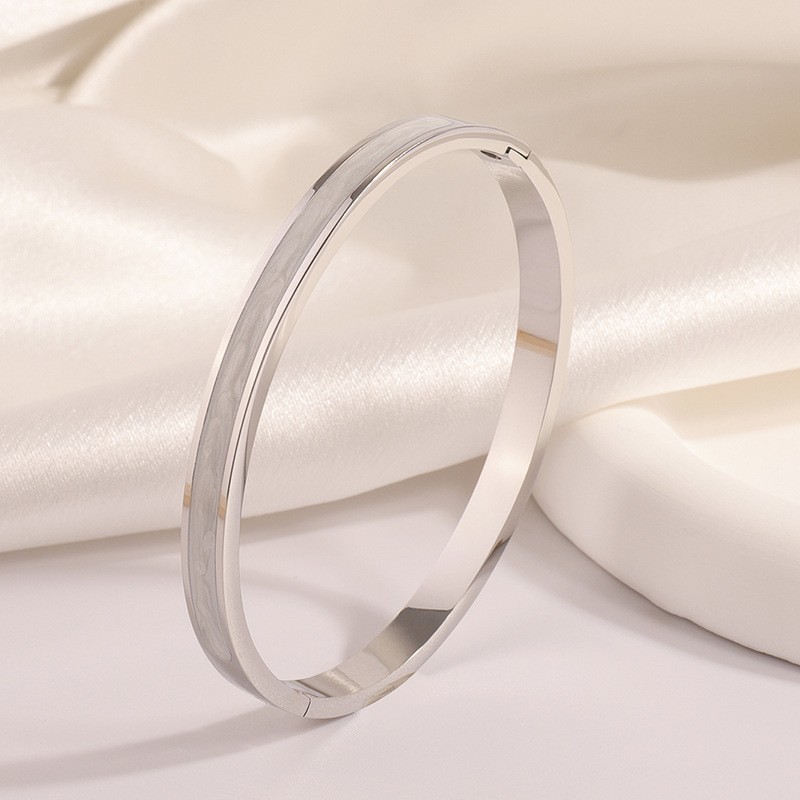 Pulsera de Esmalte 18K de Acero de Titanio Impermeable Hipoalergénica image 13