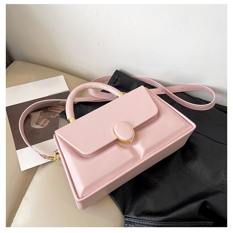 Women's Medium Pu Leather Solid Color Basic Square Flip Cover Handbag Crossbody Bag display picture 10