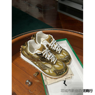 �߰汾BV��ӖЬ��һ���yɫ�W����Ů�\�����e���߰���Ь�ϵ�Ь