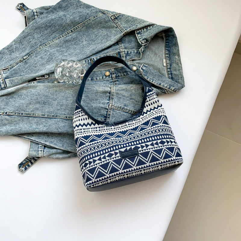 Bolsos de gran capacidad de estilo nacional 2024 bolsas de hombro de impresión de verano, bolsas de clase diarias de estudiantes de estilo exterior