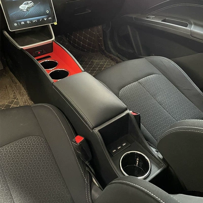 Nezha V armrest box 21 Armrest box - which-v-is-fully-surrounded-support-fast-charge-cup-holder-black-and-red