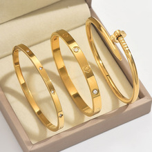 跨境不锈钢金色手镯套装镶钻钉子小蛮腰四叶草手镯gold bangles
