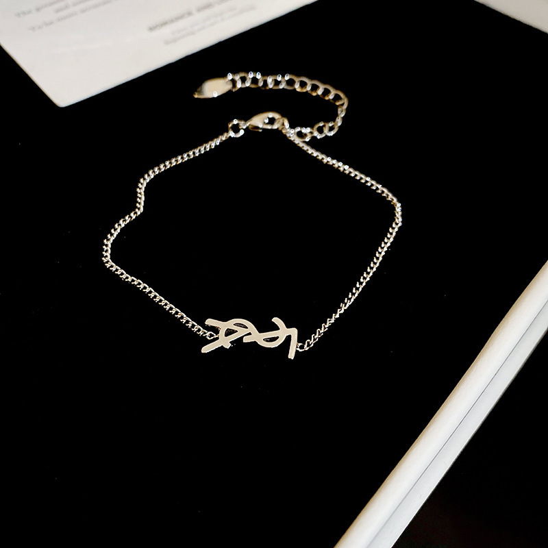 Oro verdadero chapeado nariz de cerdo conjunto de geometría moda europea y americana versátil ligera de lujo pendientes de diamante collar de alta calidad para mujeres
