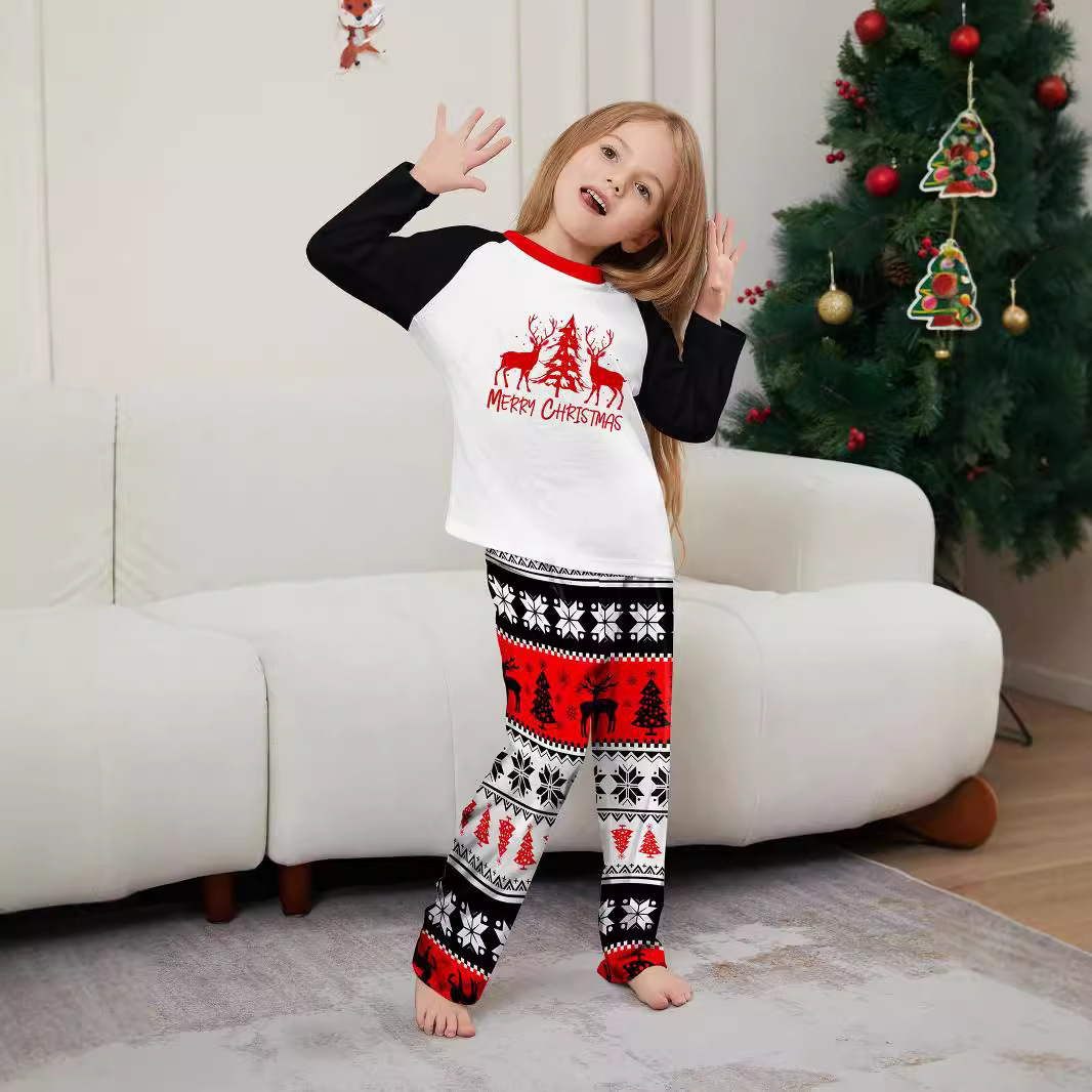 Robe de famille de Noël imprimée, pyjama, robe de maison, lettres de flocon de neige, Père Noël, cerf_voghion.com