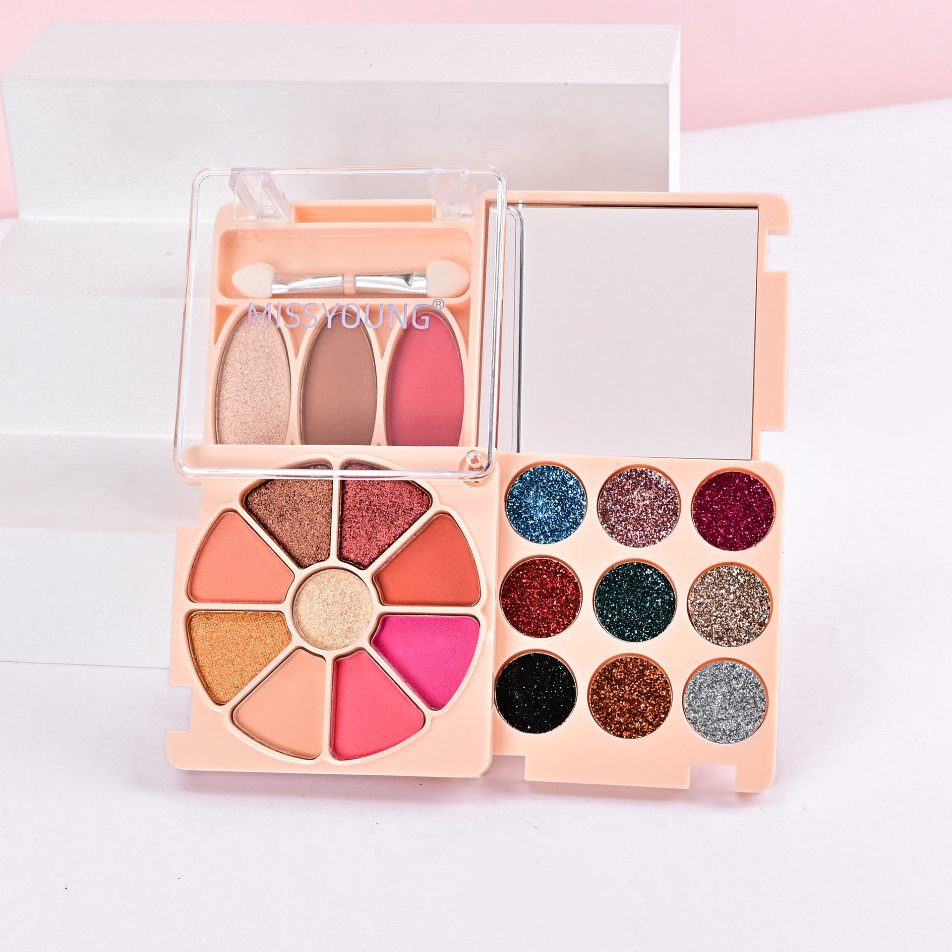 MISS YOUNG's new 21-color eyeshadow palette set, cross-border makeup gift set of Eyeshadow, Blush and glitter Specification drawing