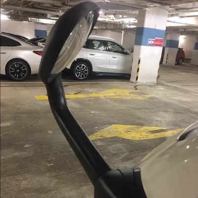 Large field of view rear view auxiliary mirror Reversing Mirror Toyota Hiace