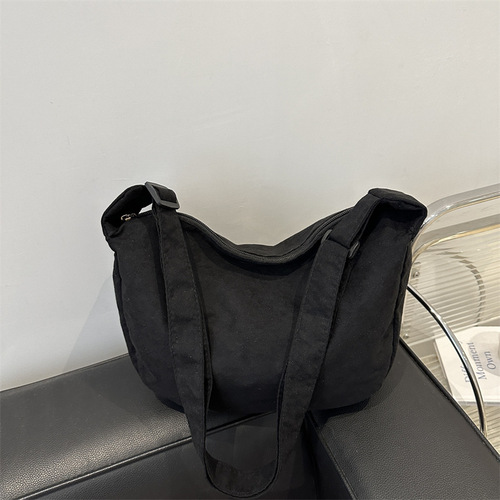 Lifestyle Crossbody Bag 2025 Simple Large Capacity Oxford Cloth Underarm Tote Bag with a Sense of Luxury Women's Bag Shoulder Bag