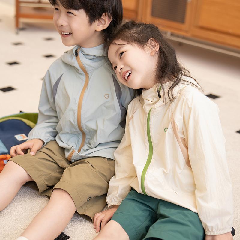子供の屋外旅行春と夏の対照的な色の日焼け止めジャケット男の子と女の子のための人気の通気性のある薄いカジュアルジャケット|undefined