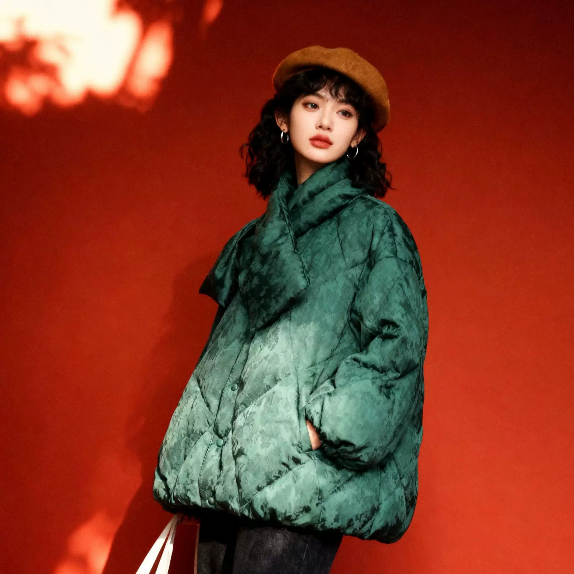 致橡树2025年冬季羽绒服Q253254-T