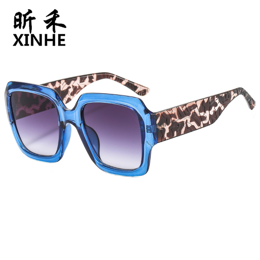 Fashionable retro sunglasses for men and women