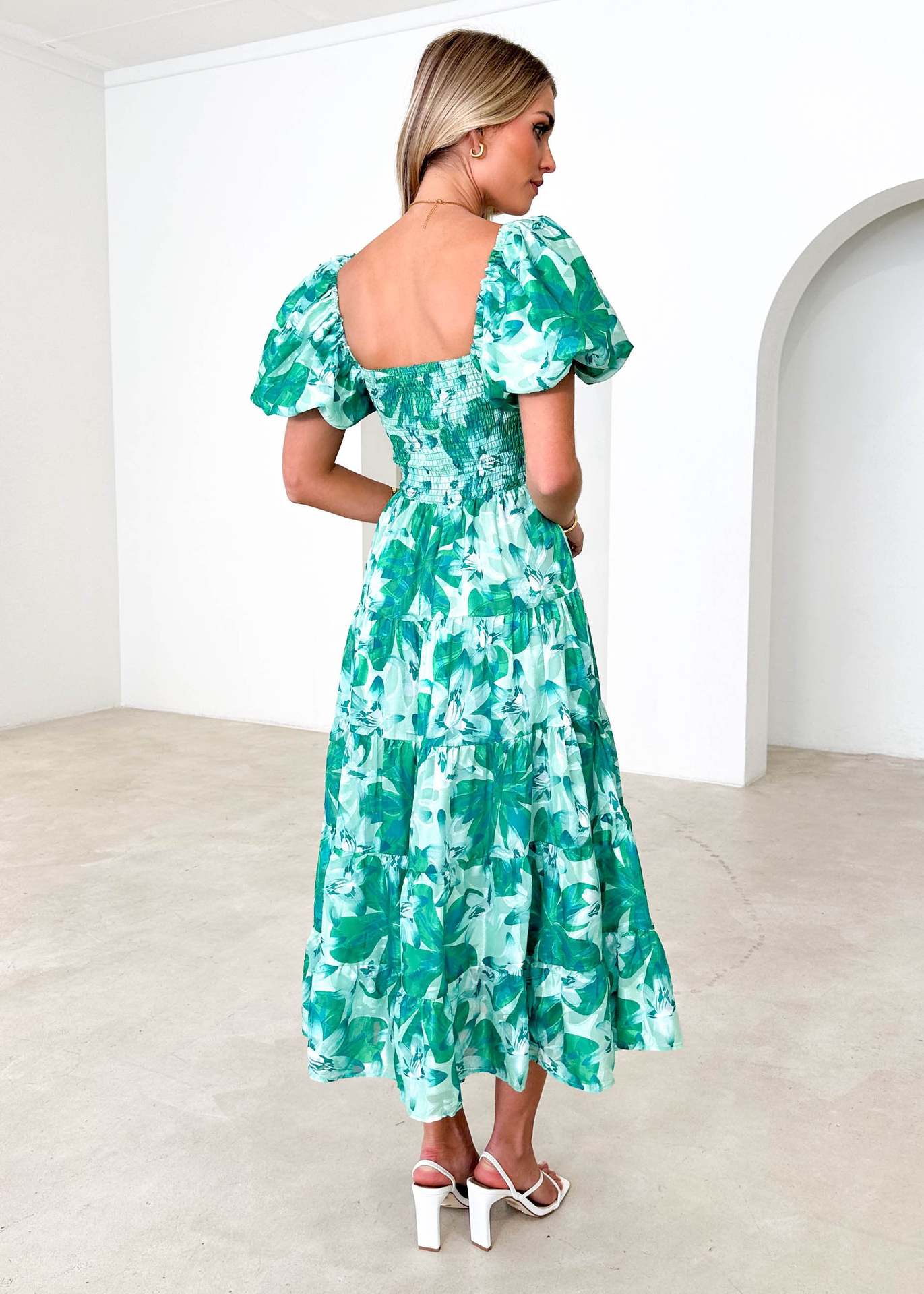 Women's Regular Dress Elegant Classic Style Boat Neck Short Sleeve Flower Maxi Long Dress Travel Daily display picture 44