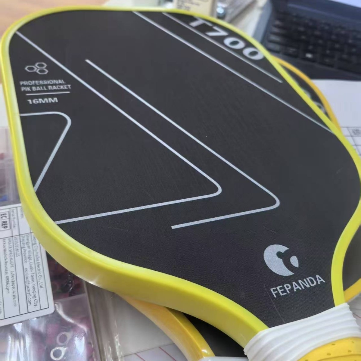 Cross-border exclusive carbon fiber pickleball paddle T700 for pickleball