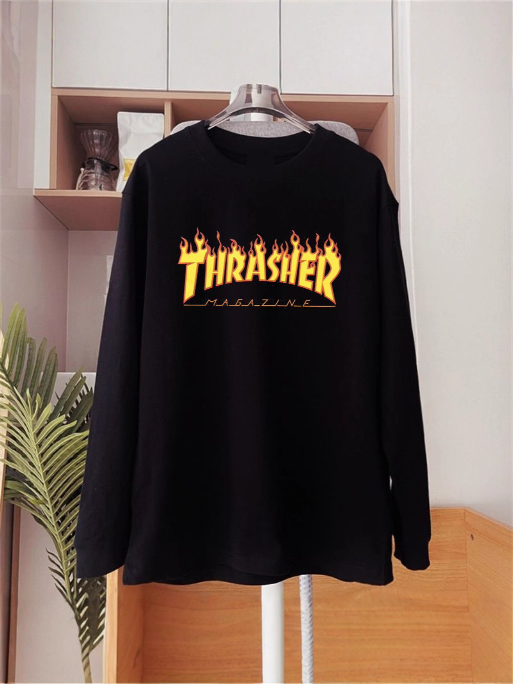 Comercio extranjero transfronterizo Thrasher edición americana limitada multicolor medusa llama cuello redondo camiseta de manga larga camiseta de base para hombres y mujeres