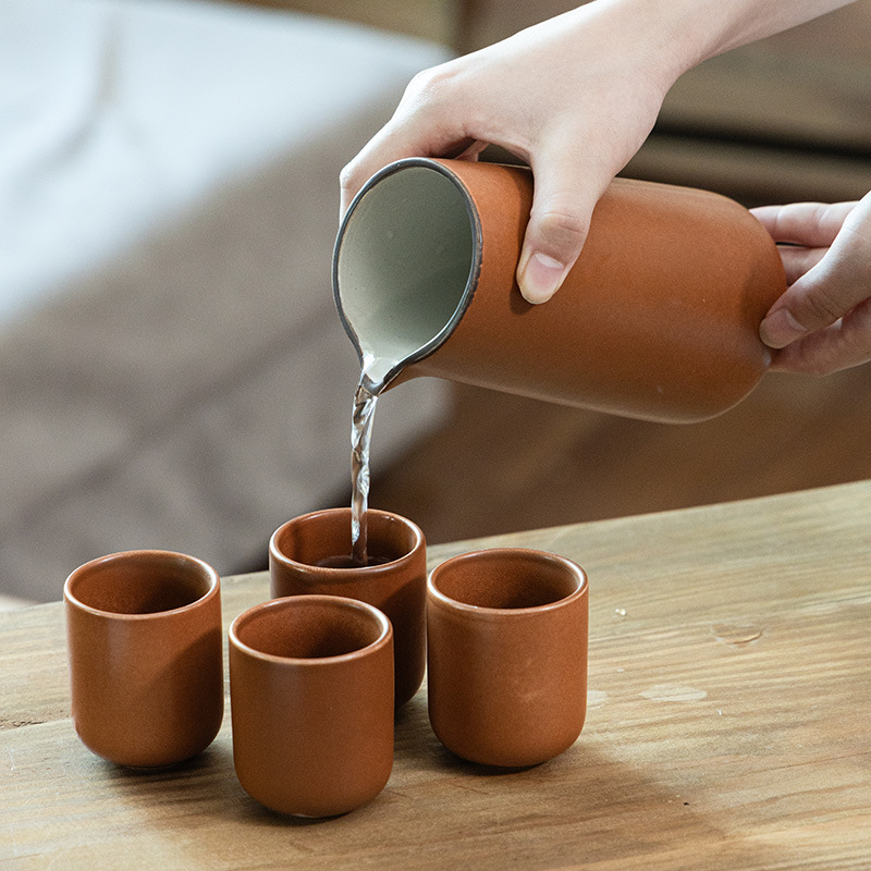 Kit de cerámica estilo japonés y viento una olla de cuatro tazas de vino tinto dispensador de vino doméstico jar de vino blanco tazas de vino claras