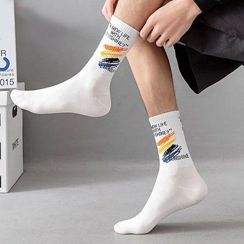 New fall/winter sports-style trendy socks—unique graffiti-inspired design, Korean-style matching look, and Instagram-worthy white 