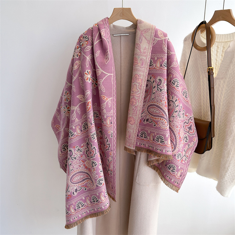 Women's Retro Color Block Imitation Cashmere Printing Scarf display picture 1