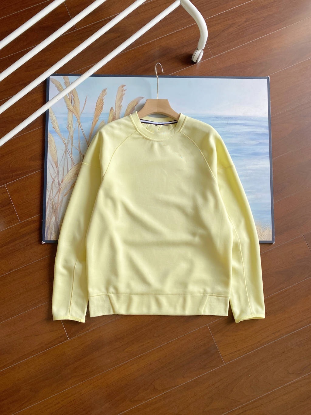 24 años primavera y otoño nuevo estilo suéter de manga larga para hombres y mujeres deportes al aire libre ocio cuello redondo camisa de fondo suelto top de moda