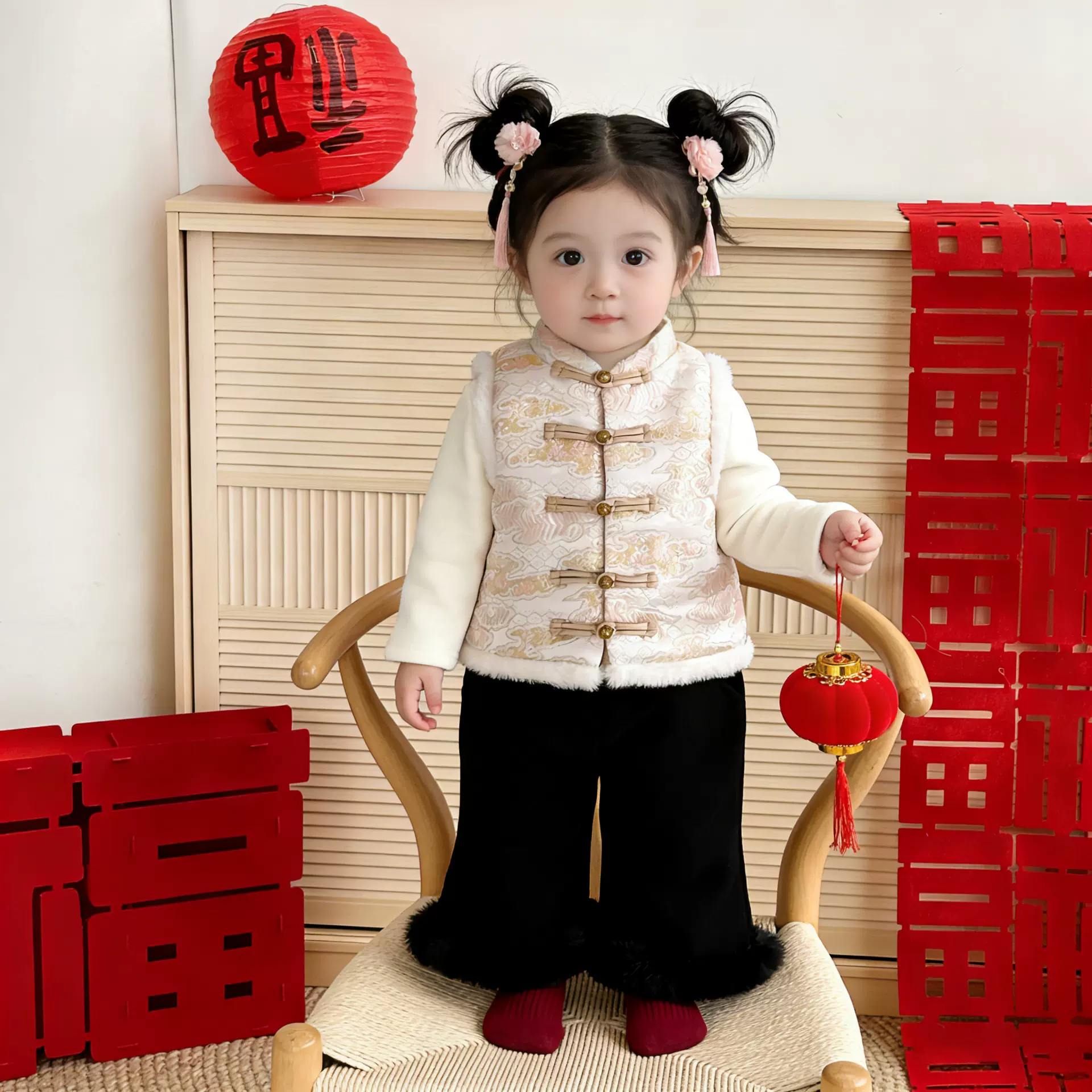 女童新中式过年套装冬季洋气宝宝汉服棉马甲拜年服背心三件套周岁