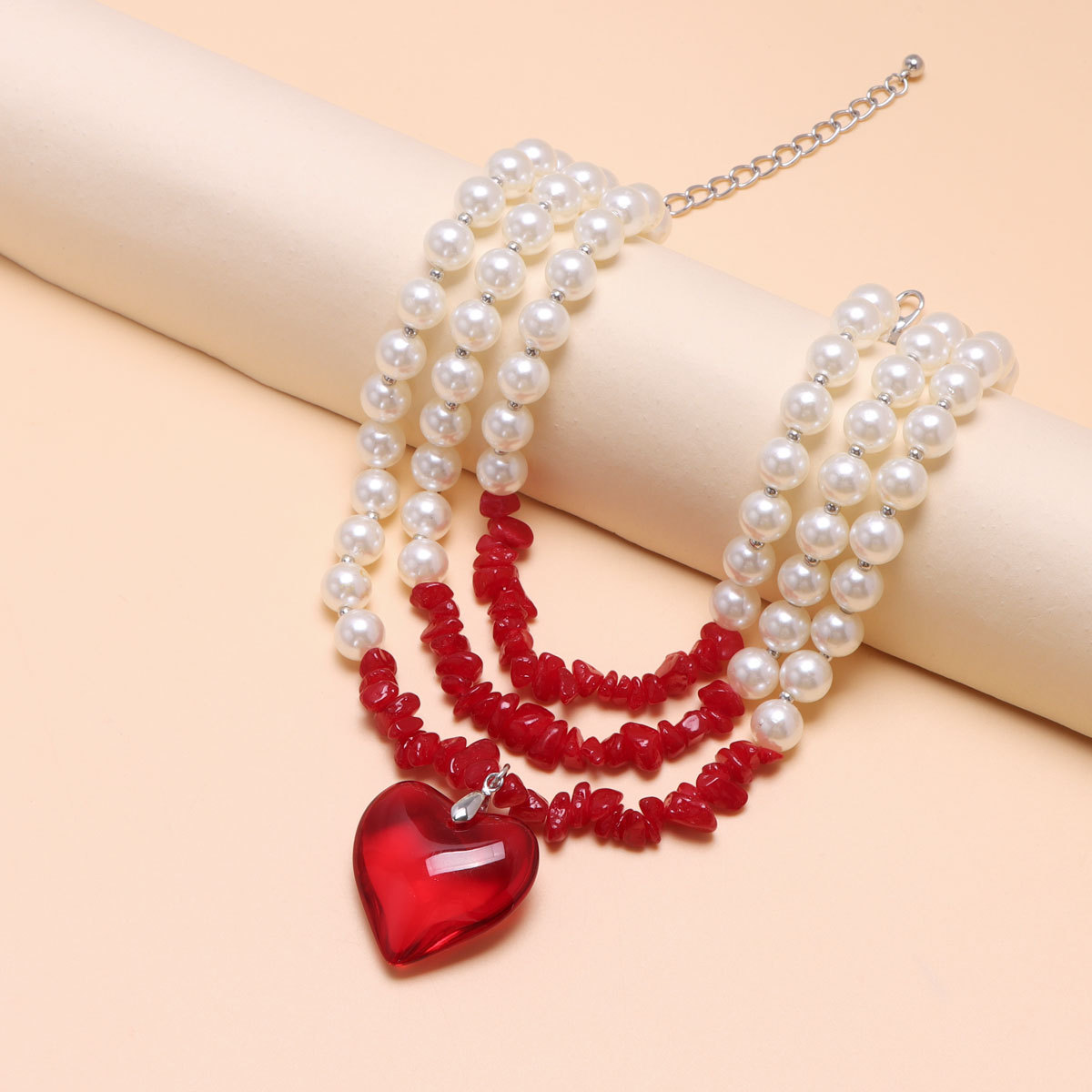 Collar largo retro con cadena de perlas turquesas y corazón cristal_voghion.com