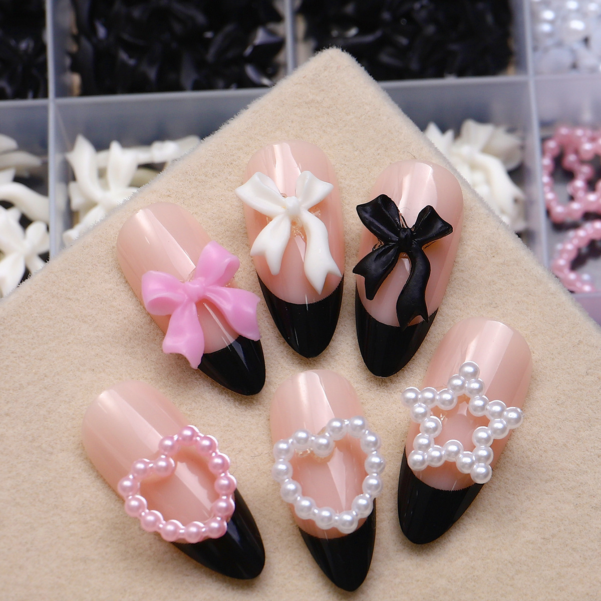 Ventas transfronterizas de mariposa 12 caja de perlas de amor resina diy accesorios de uñas al por mayor