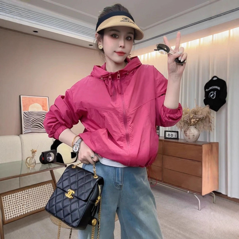 Double Zipper Hooded Jacket for Women 2026 Spring/Summer New European Style Popular Short Casual Windbreaker for Petite Figures