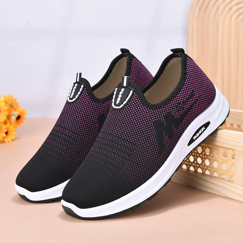 Оптовая и розничная торговля одна педаль обувь пожилой женщины старая пекинская обувь женская хлопчатобумажная обувь среднего и пожилого возраста с плоским каблуком на мягкой подошве