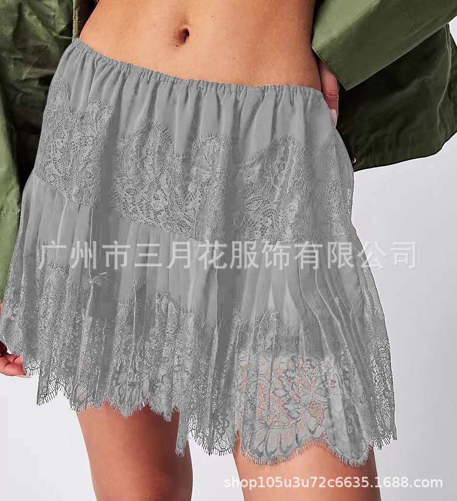 灰色