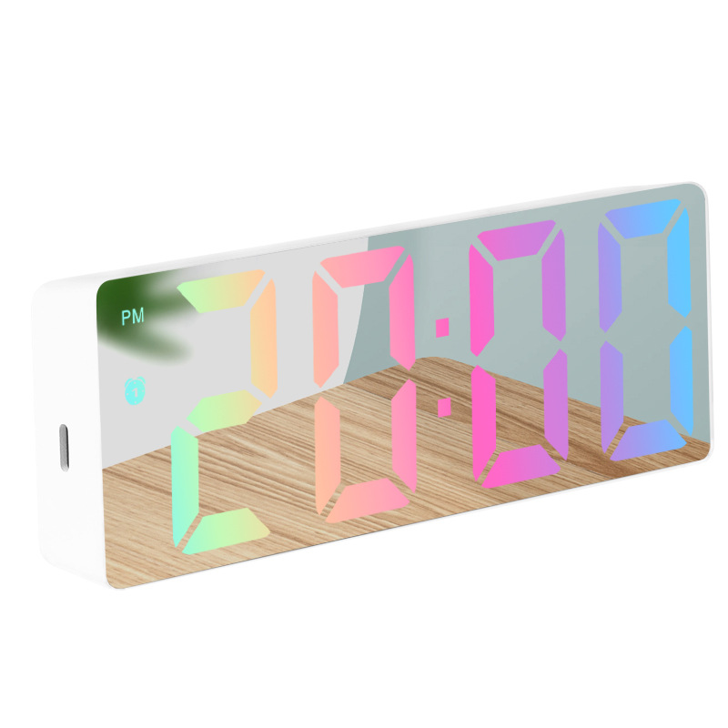 LC001 흰색 본체에 다채로운 문자가 있는 낮은 구성