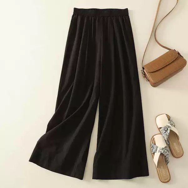 Black trousers