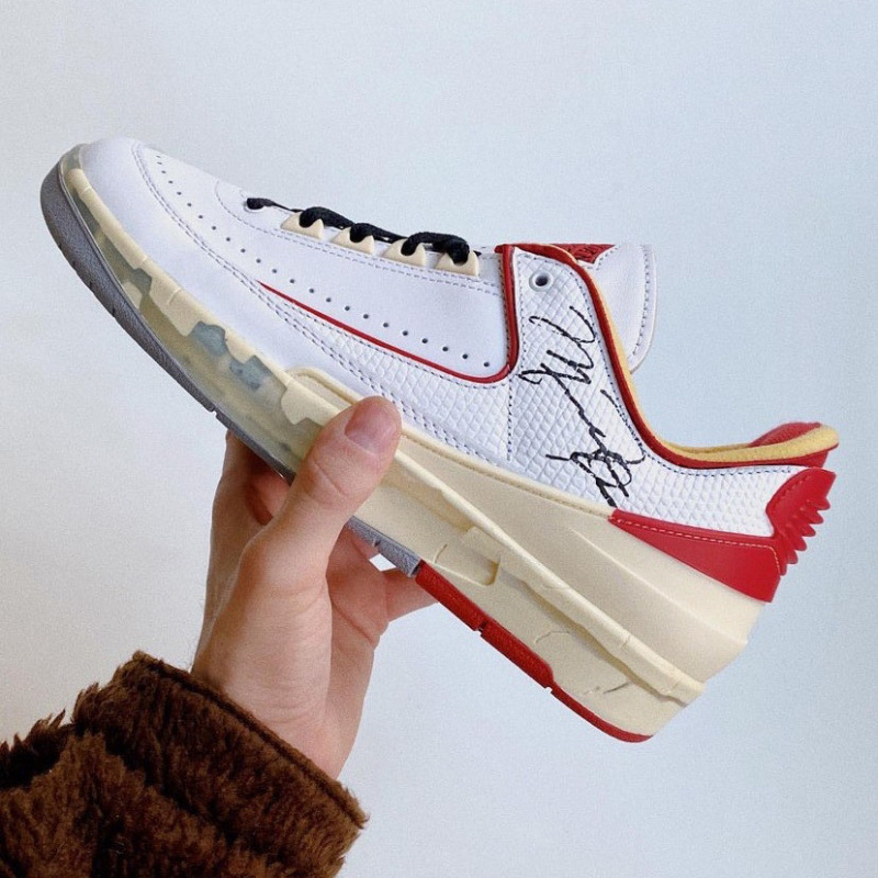 Cross-border AJ2 retro basketball shoes, OW co-branded Honeydew Year of the Dragon casual sneakers for men and women, Jordan 2 versatile commuter sports shoes